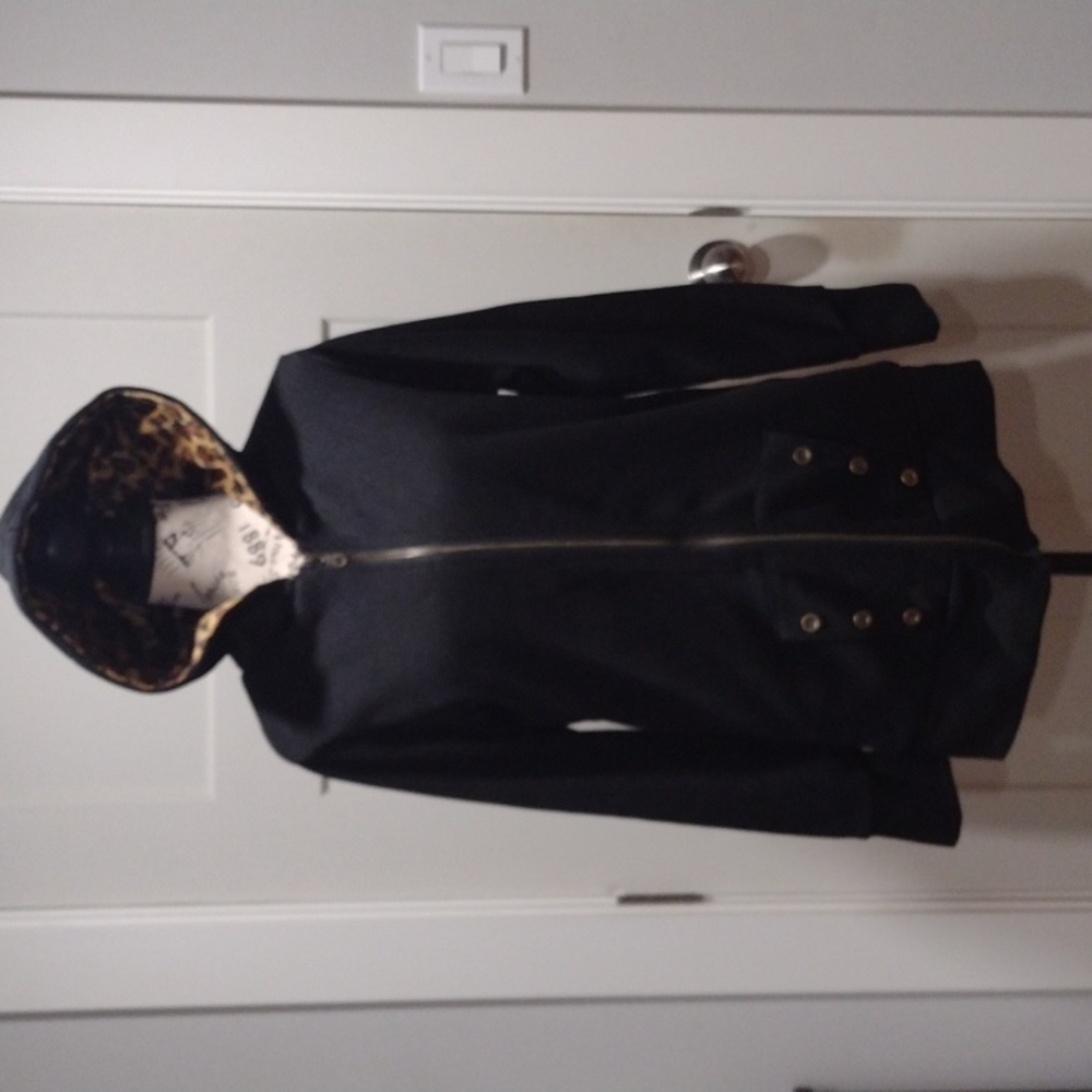 Sweater/Jacket - Picture 3 of 7
